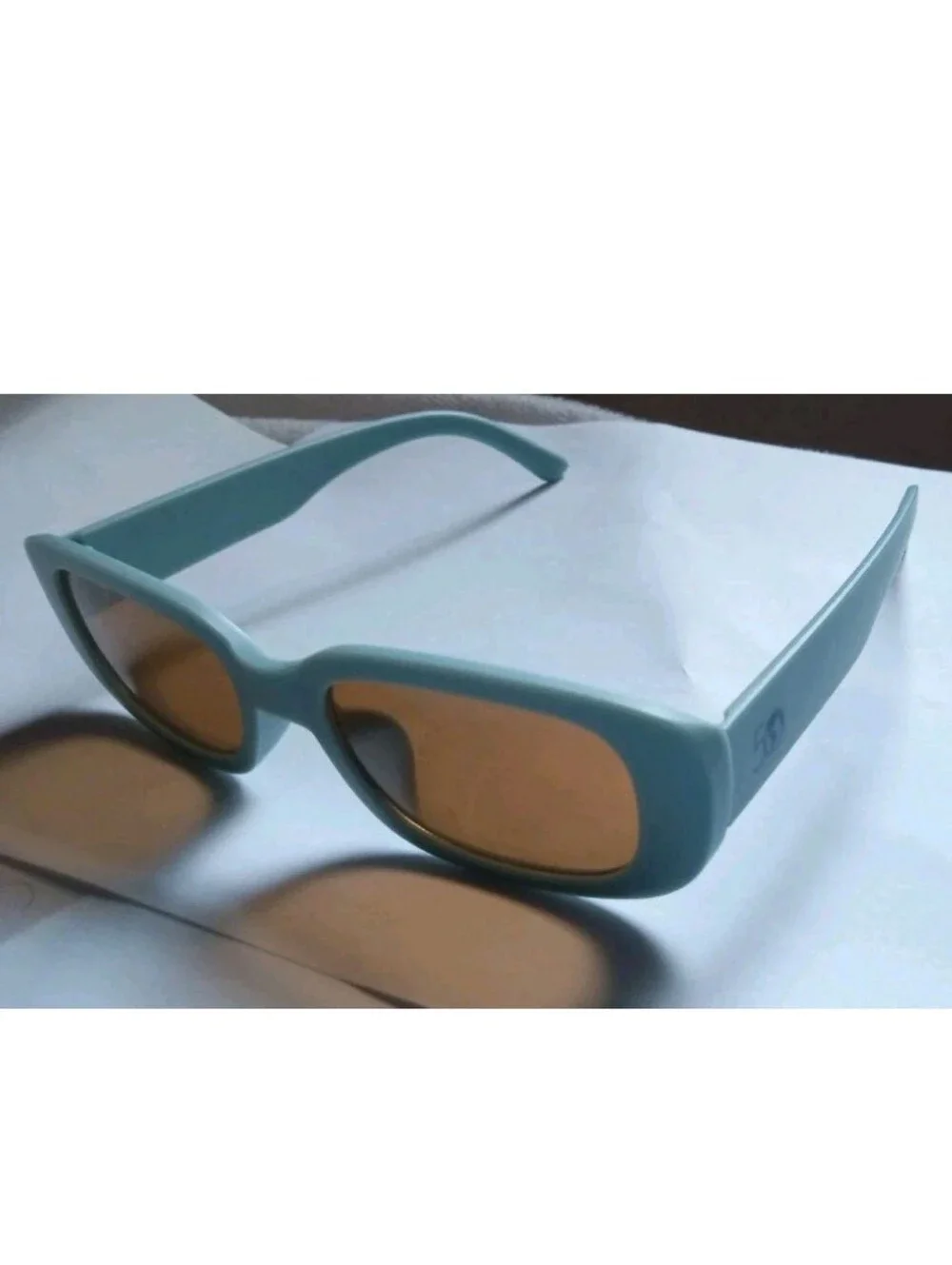 Men's Rectangle Sunglasses Blue Plastic Frame Brown Tinted Plastic Lenses Solid